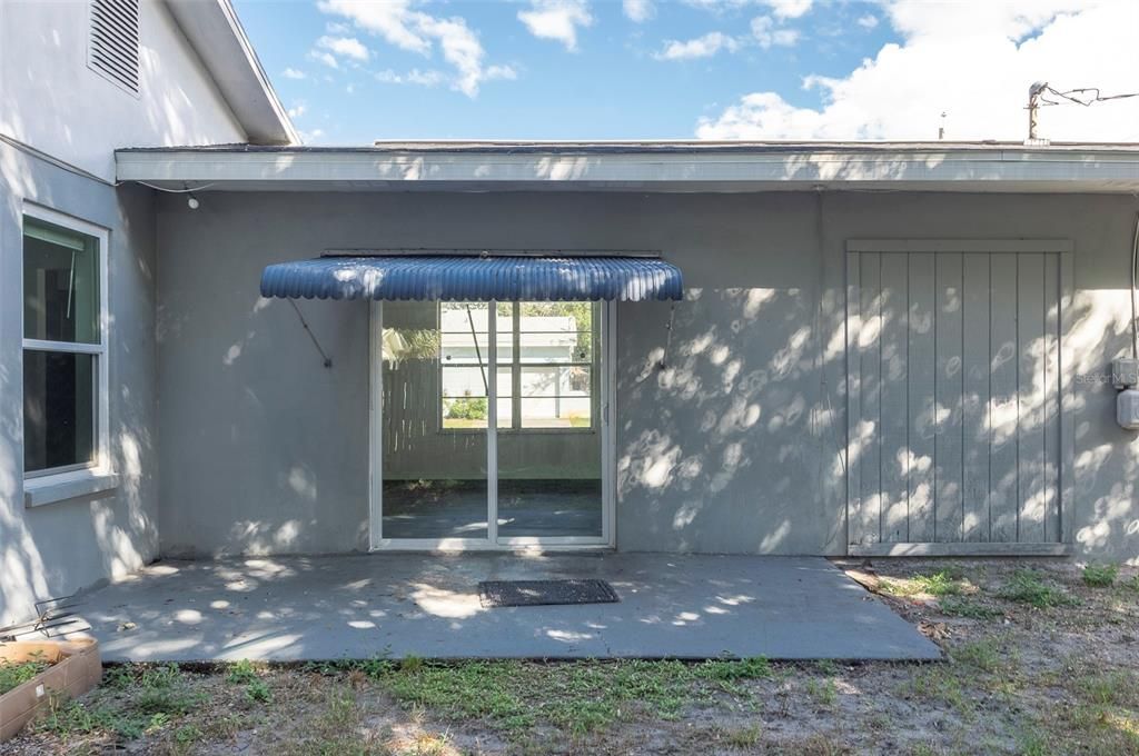 For Rent: $2,350 (3 beds, 2 baths, 1478 Square Feet)