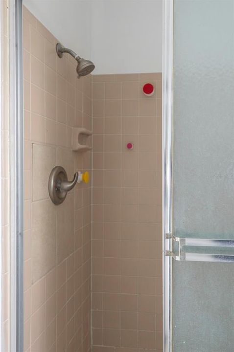 For Rent: $2,350 (3 beds, 2 baths, 1478 Square Feet)