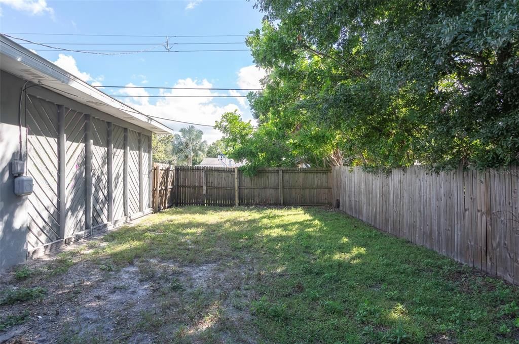 For Rent: $2,350 (3 beds, 2 baths, 1478 Square Feet)