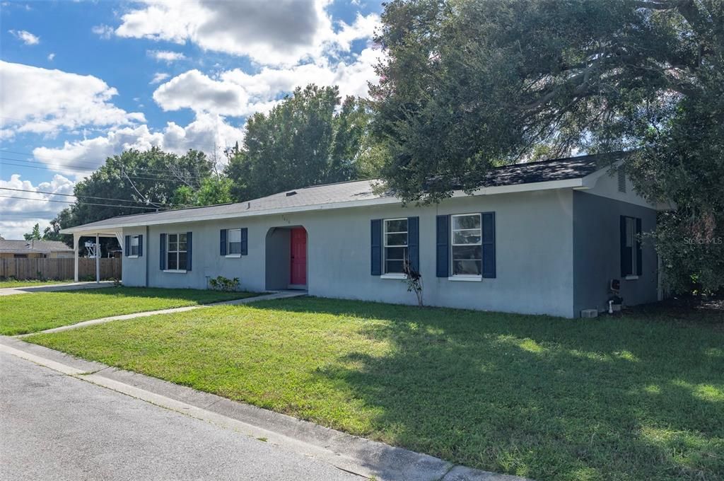 For Rent: $2,350 (3 beds, 2 baths, 1478 Square Feet)