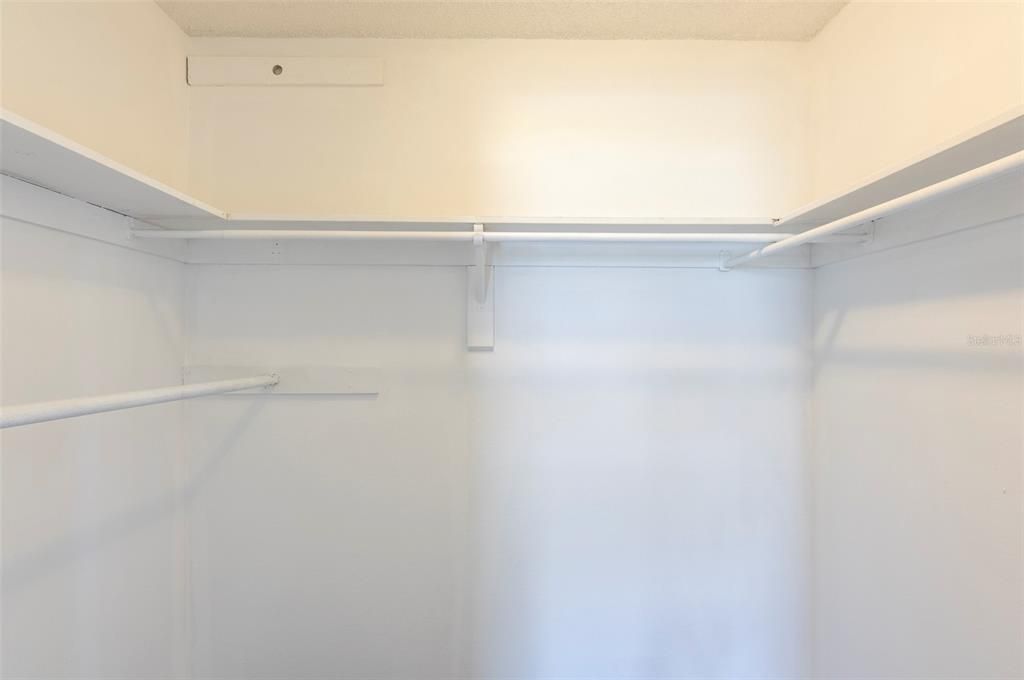 For Rent: $2,350 (3 beds, 2 baths, 1478 Square Feet)