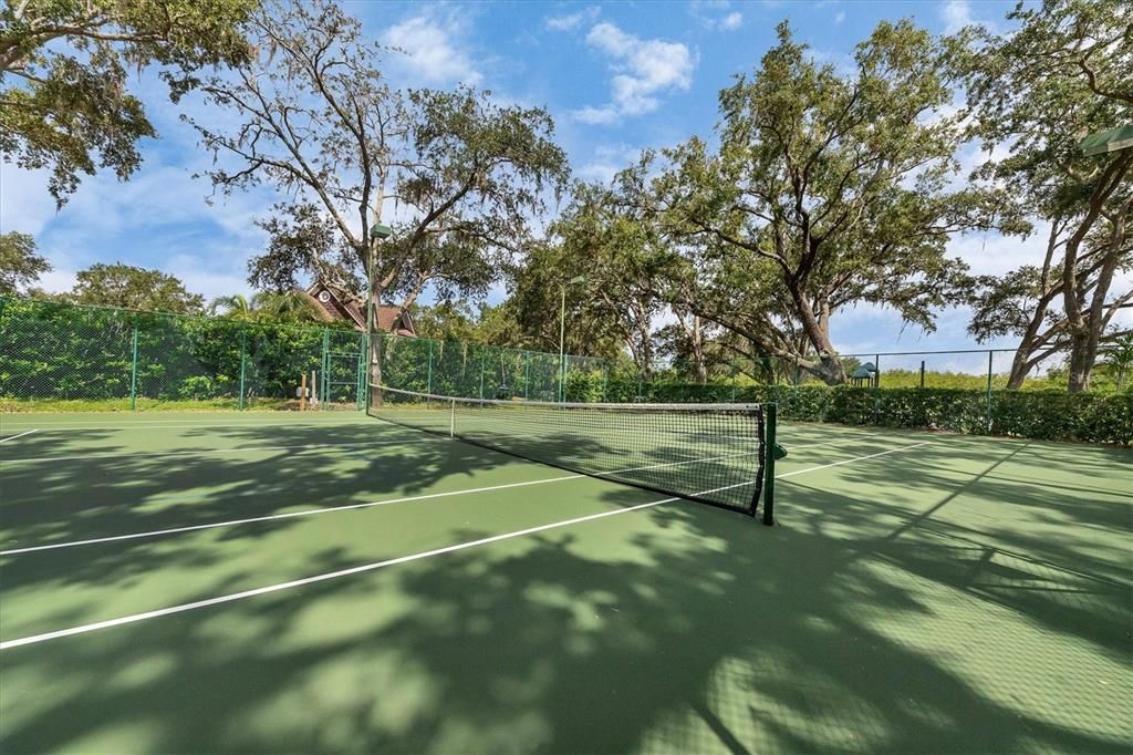 Active With Contract: $678,000 (4 beds, 3 baths, 2240 Square Feet)