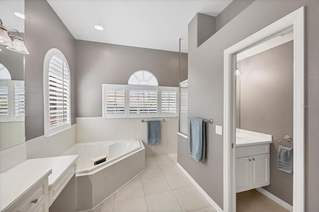 Active With Contract: $678,000 (4 beds, 3 baths, 2240 Square Feet)