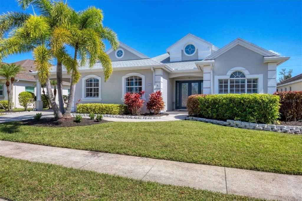 Active With Contract: $678,000 (4 beds, 3 baths, 2240 Square Feet)