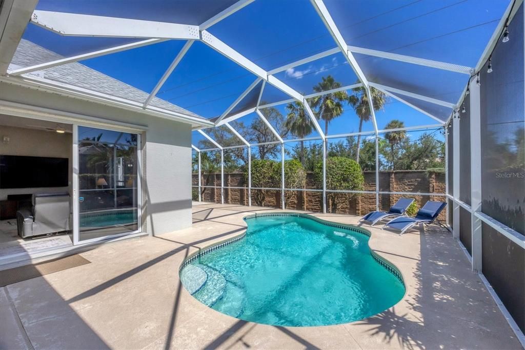 Active With Contract: $678,000 (4 beds, 3 baths, 2240 Square Feet)