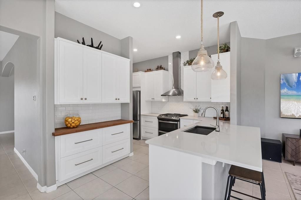 Active With Contract: $678,000 (4 beds, 3 baths, 2240 Square Feet)