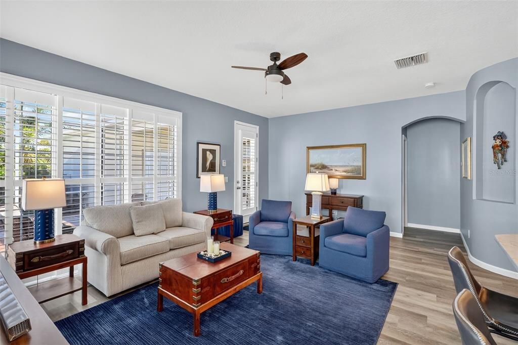 待售: $399,900 (3 贝兹, 2 浴室, 1750 平方英尺)