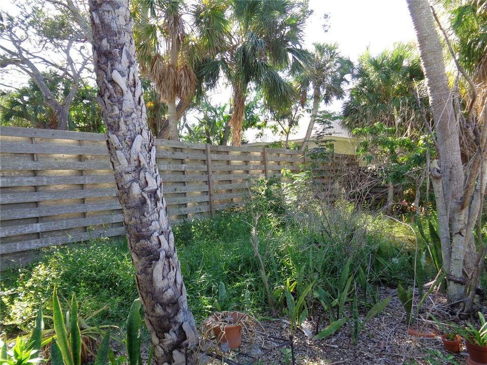 Activo con contrato: $799,000 (3 camas, 2 baños, 1831 Pies cuadrados)