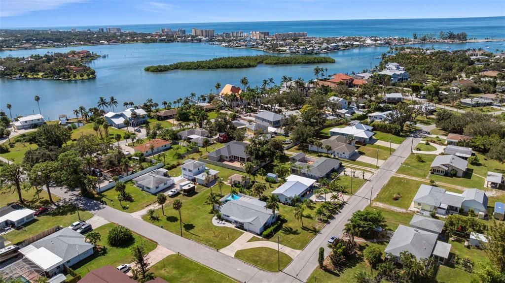 En Venta: $425,000 (2 camas, 2 baños, 1343 Pies cuadrados)