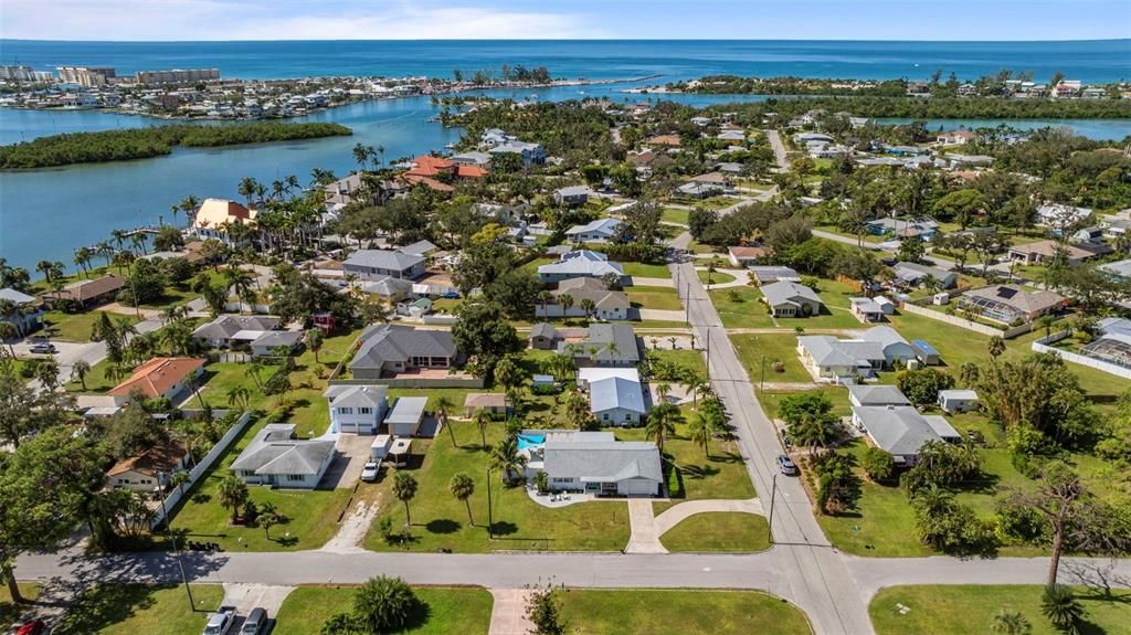 En Venta: $425,000 (2 camas, 2 baños, 1343 Pies cuadrados)