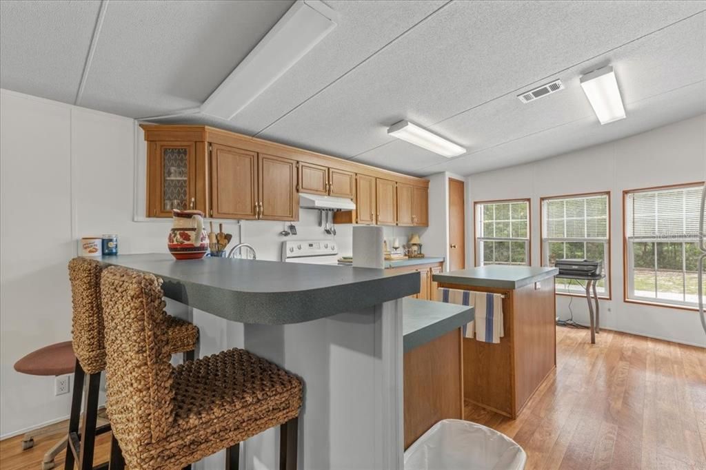 For Sale: $259,000 (3 beds, 2 baths, 1430 Square Feet)