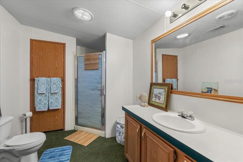 For Sale: $259,000 (3 beds, 2 baths, 1430 Square Feet)