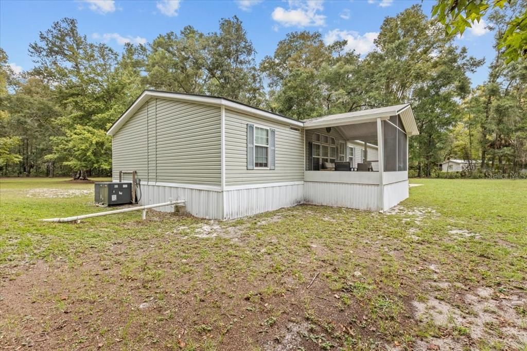 For Sale: $259,000 (3 beds, 2 baths, 1430 Square Feet)