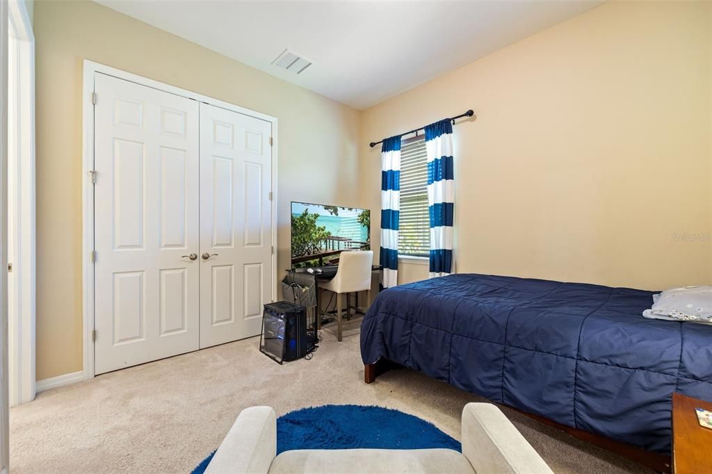 待售: $498,000 (3 贝兹, 3 浴室, 2565 平方英尺)