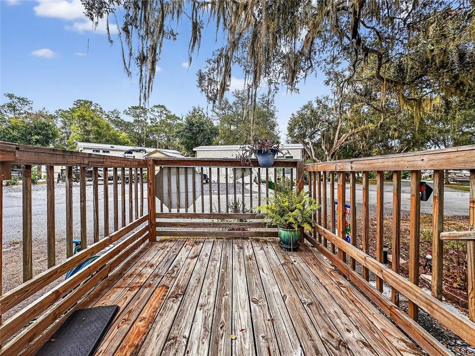 На продажу: $75,000 (0.06 acres)