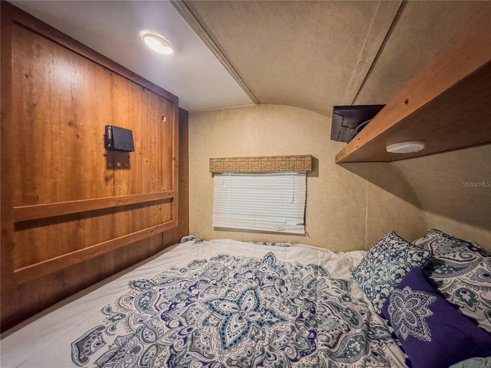 На продажу: $75,000 (0.06 acres)