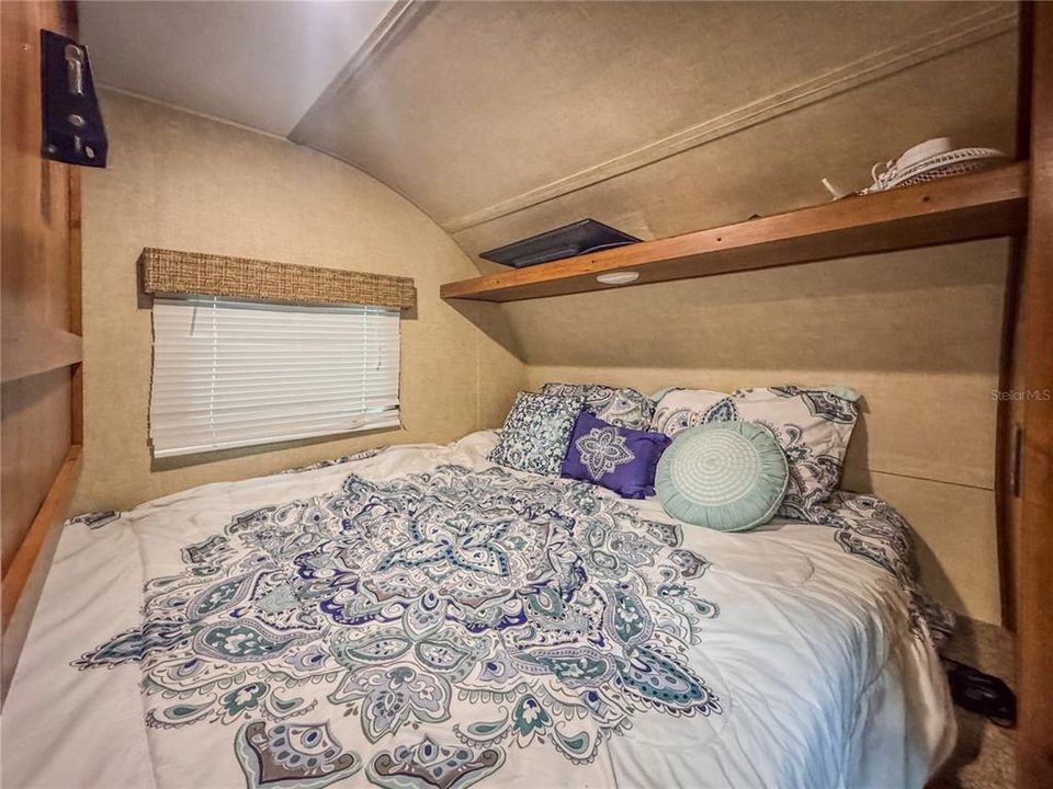 На продажу: $75,000 (0.06 acres)