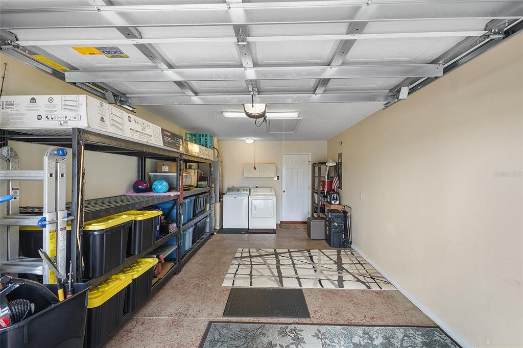 For Sale: $260,000 (2 beds, 2 baths, 1040 Square Feet)