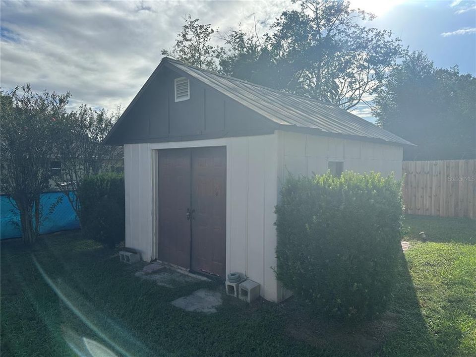 Activo con contrato: $1,300 (2 camas, 2 baños, 1048 Pies cuadrados)