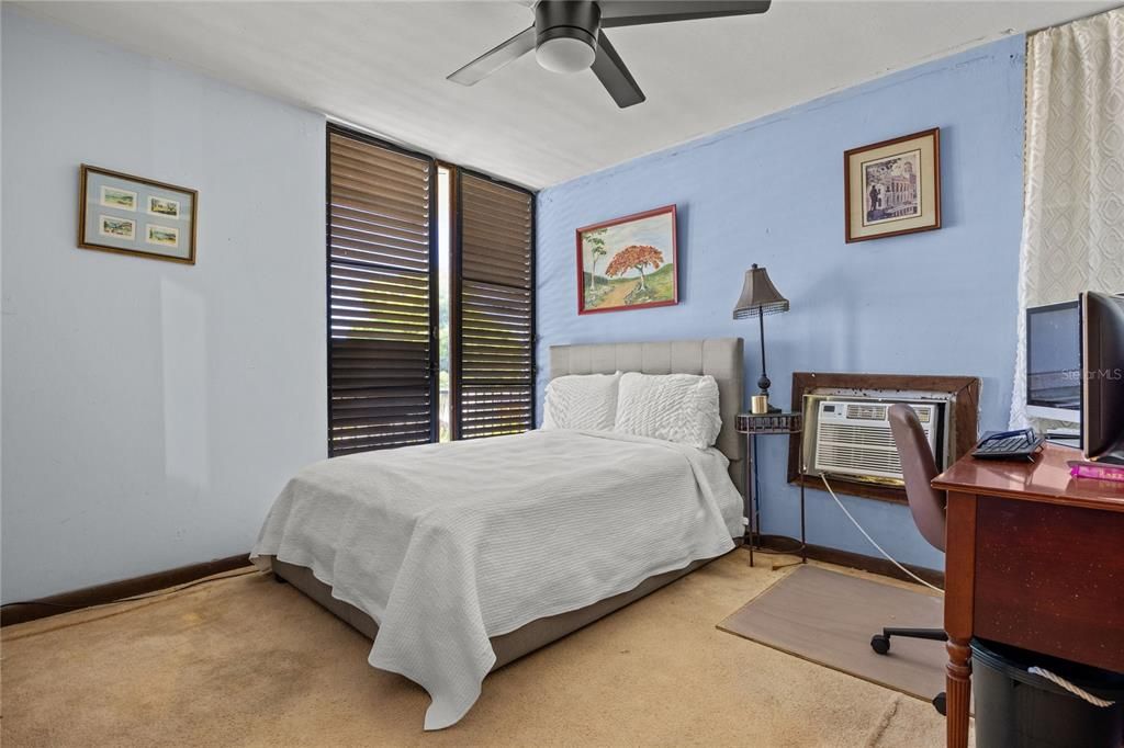 En Venta: $690,000 (4 camas, 3 baños, 0 Pies cuadrados)