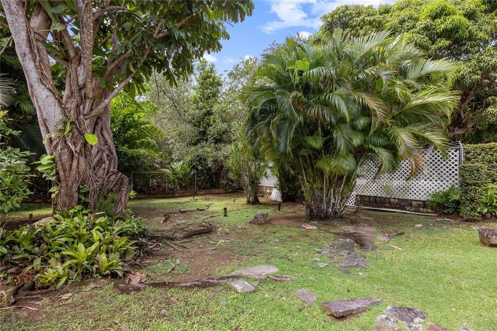 En Venta: $690,000 (4 camas, 3 baños, 0 Pies cuadrados)