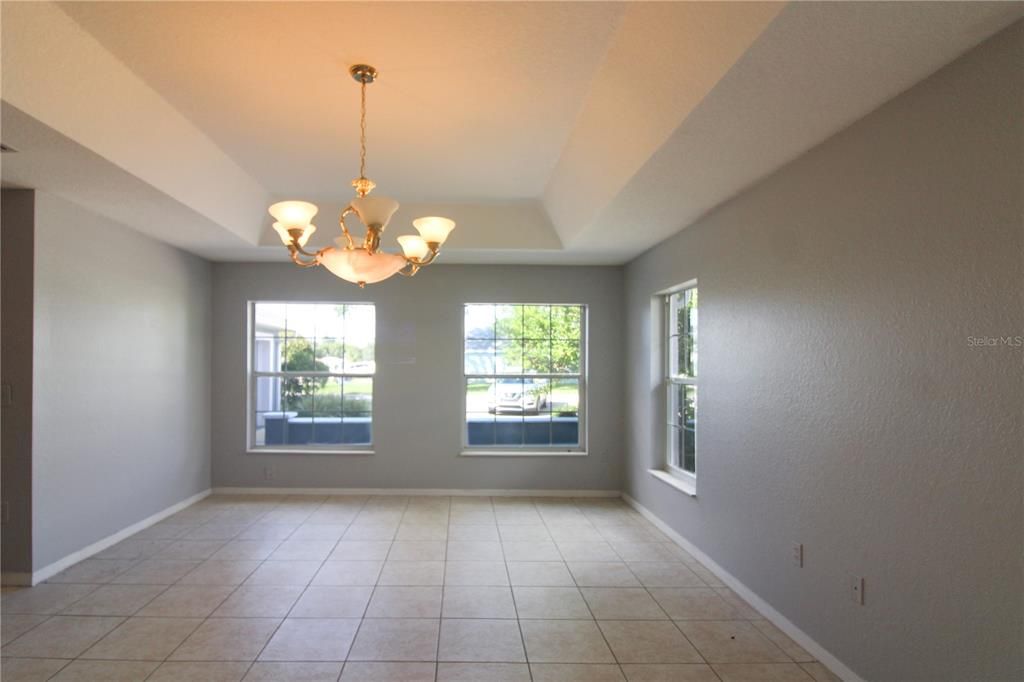 Active With Contract: $1,600 (2 beds, 2 baths, 1554 Square Feet)