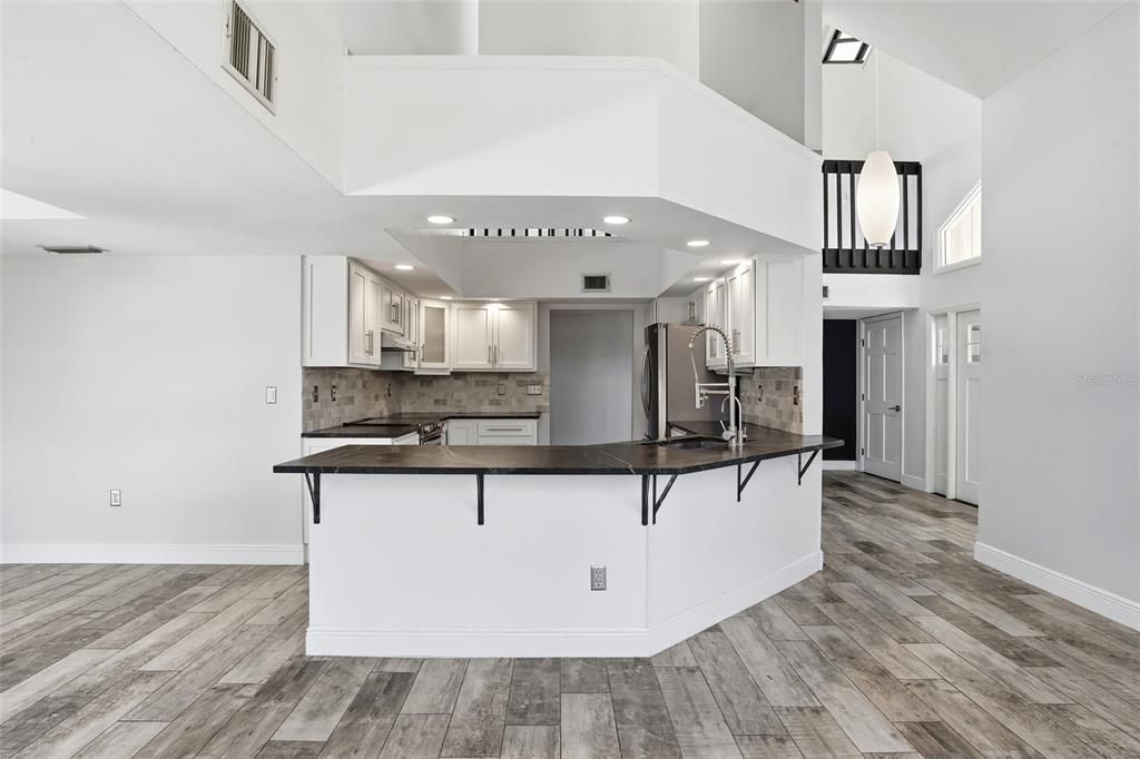 待售: $629,000 (3 贝兹, 2 浴室, 2512 平方英尺)