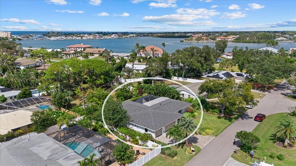 Active With Contract: $975,000 (4 beds, 2 baths, 1832 Square Feet)