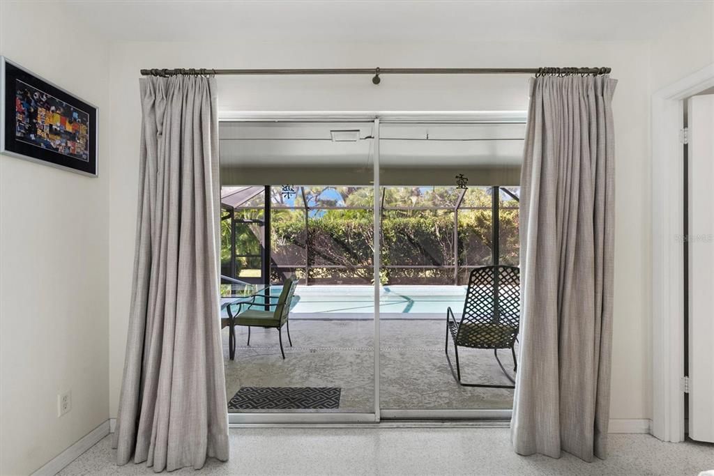 Active With Contract: $975,000 (4 beds, 2 baths, 1832 Square Feet)