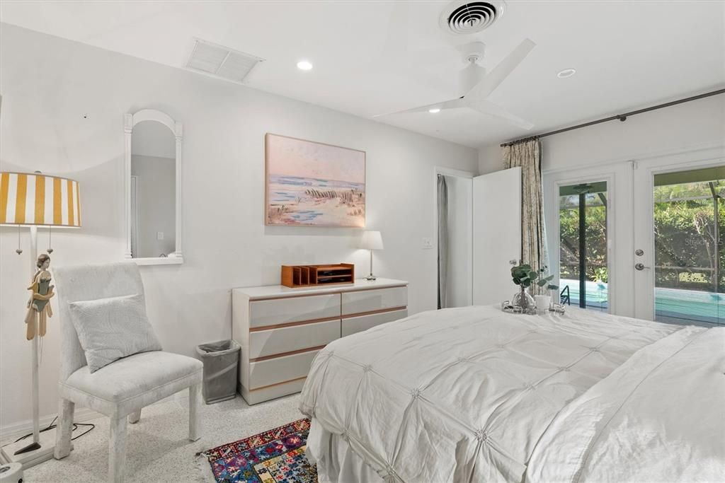 Active With Contract: $975,000 (4 beds, 2 baths, 1832 Square Feet)