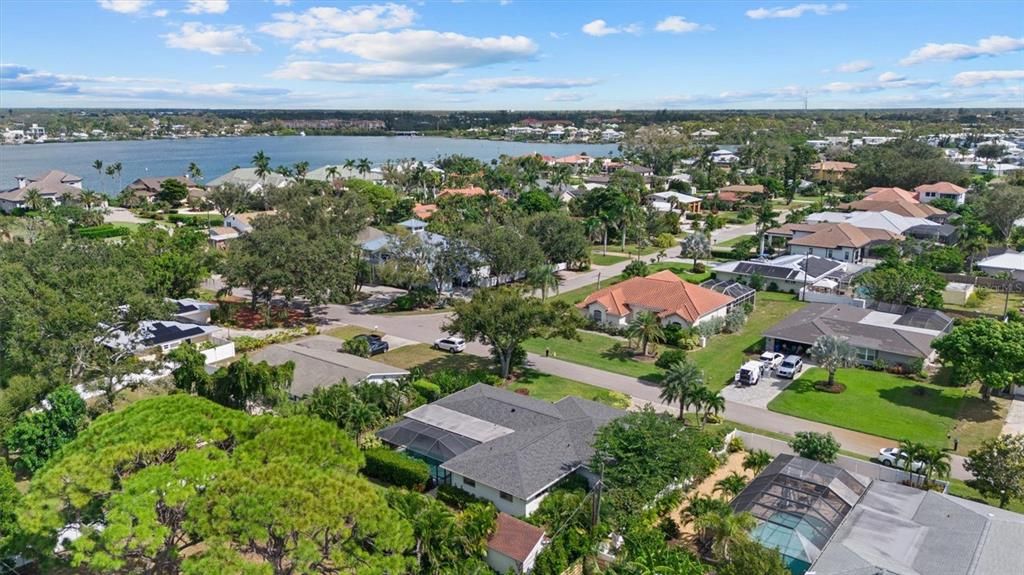 Active With Contract: $975,000 (4 beds, 2 baths, 1832 Square Feet)