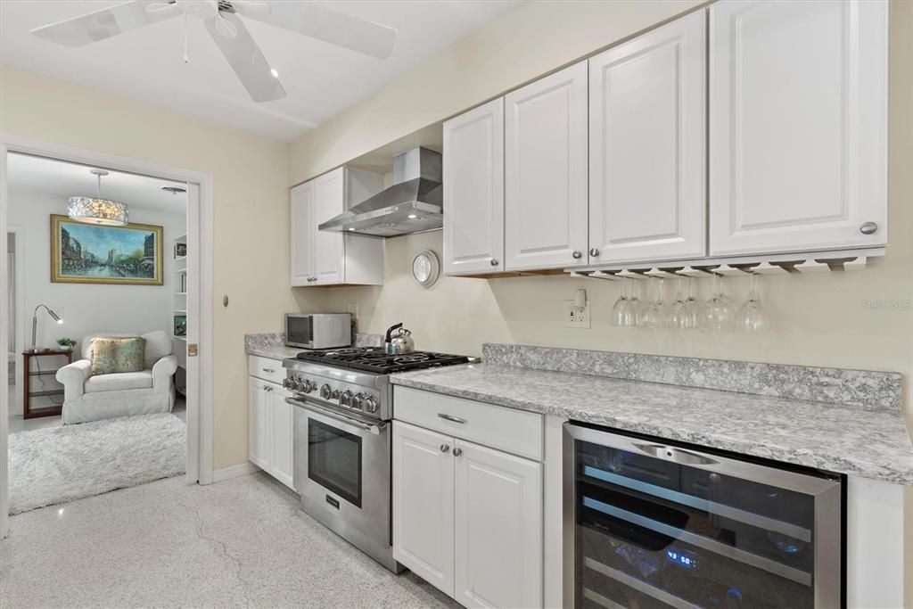 Active With Contract: $975,000 (4 beds, 2 baths, 1832 Square Feet)