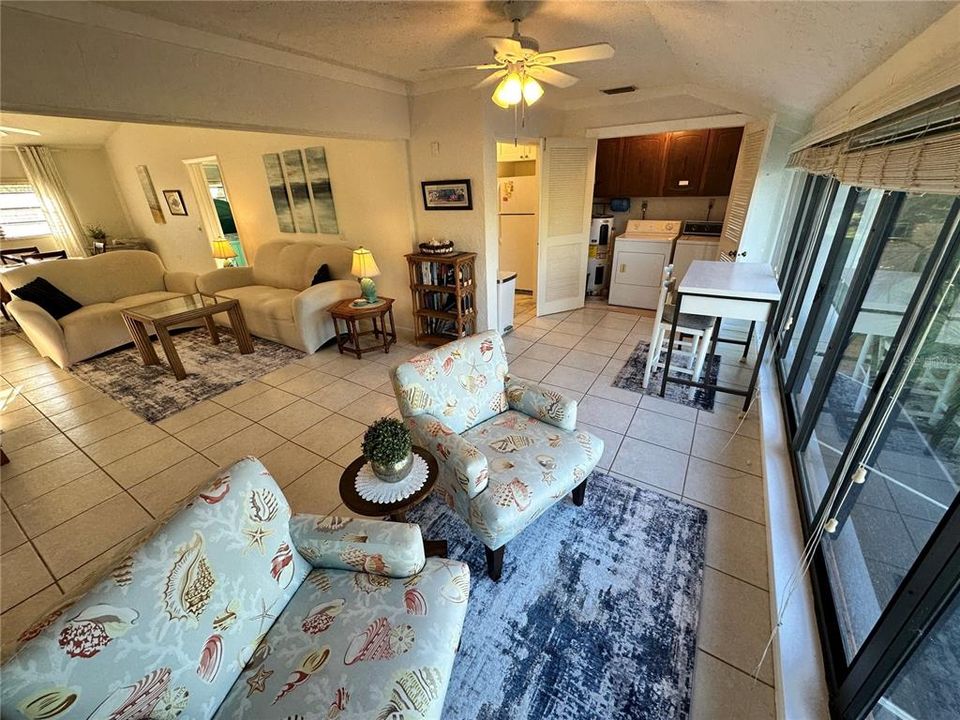 For Rent: $1,800 (2 beds, 2 baths, 1026 Square Feet)