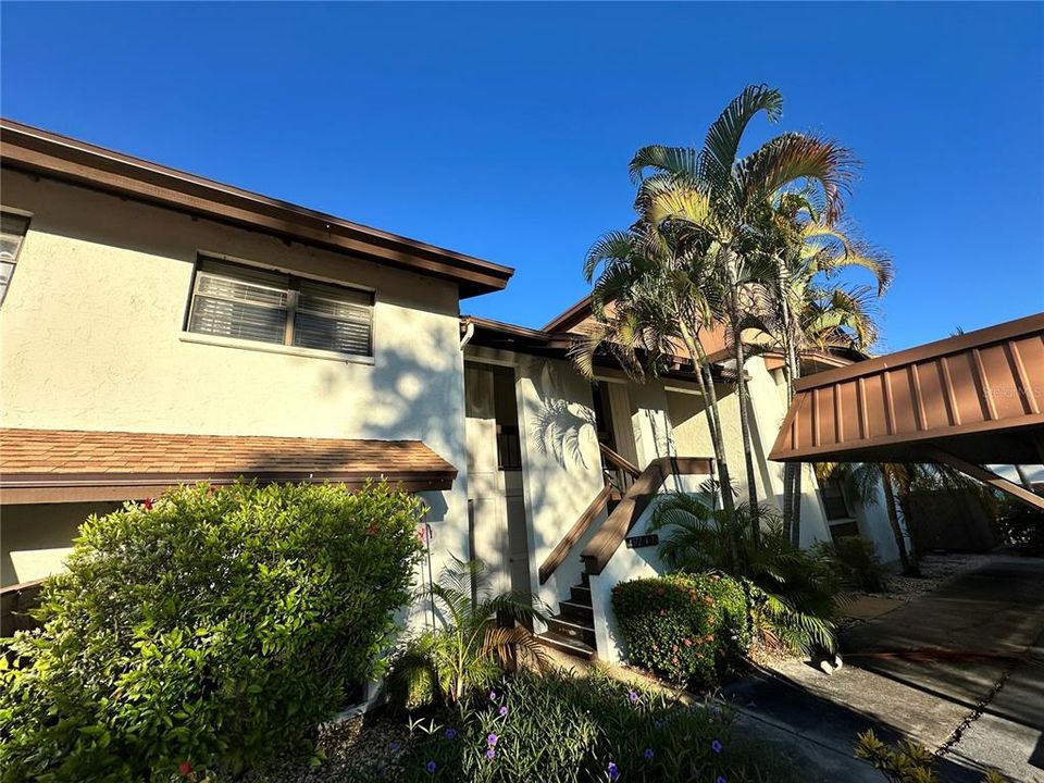 For Rent: $1,800 (2 beds, 2 baths, 1026 Square Feet)