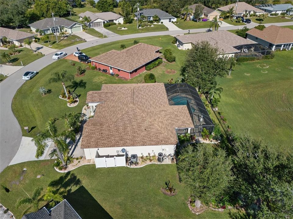 Active With Contract: $415,000 (3 beds, 2 baths, 2000 Square Feet)