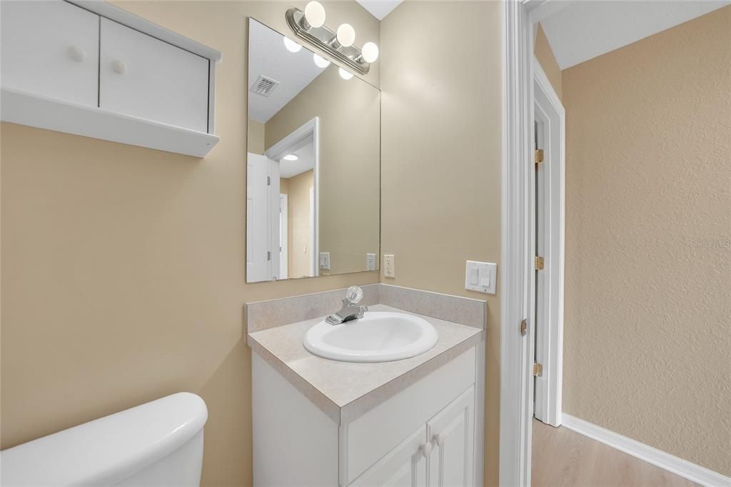 For Sale: $324,999 (3 beds, 2 baths, 1768 Square Feet)