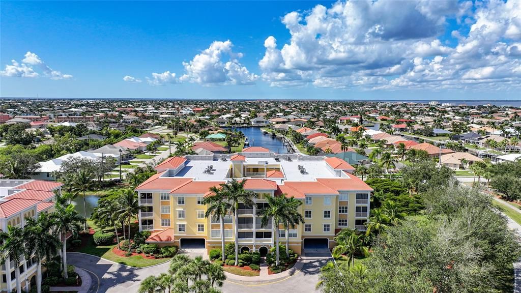 For Sale: $324,999 (3 beds, 2 baths, 1768 Square Feet)