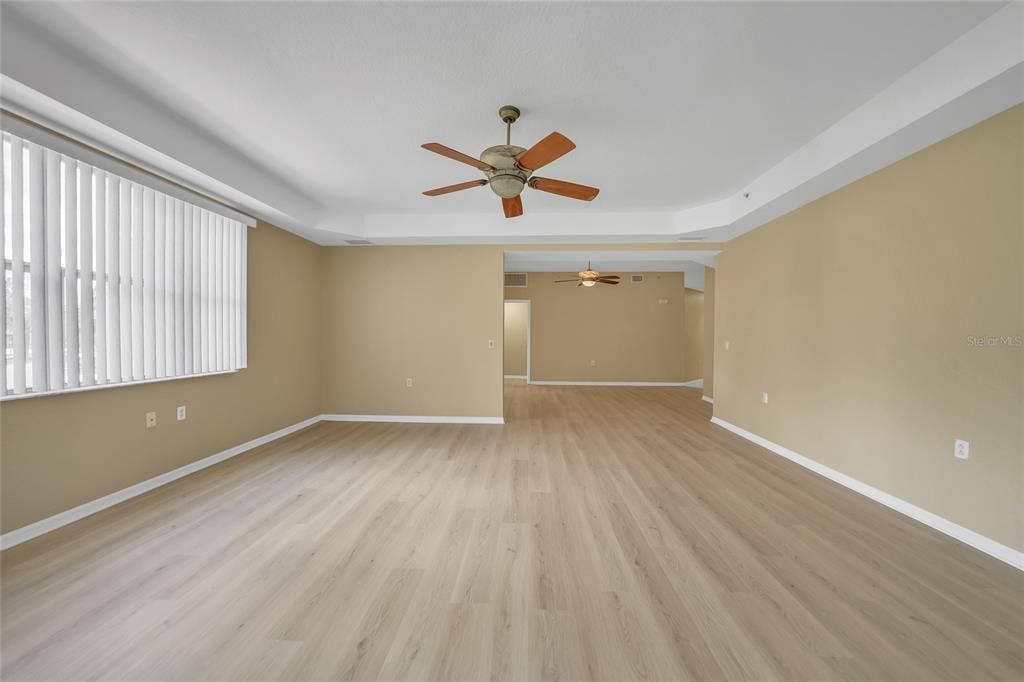 For Sale: $324,999 (3 beds, 2 baths, 1768 Square Feet)