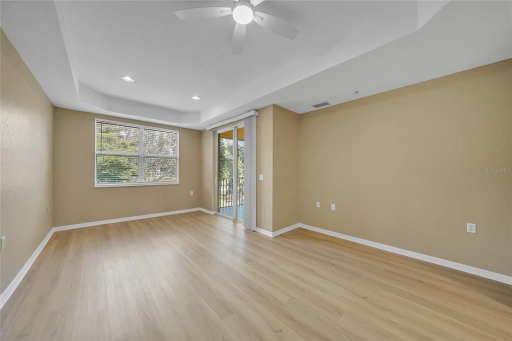 For Sale: $324,999 (3 beds, 2 baths, 1768 Square Feet)