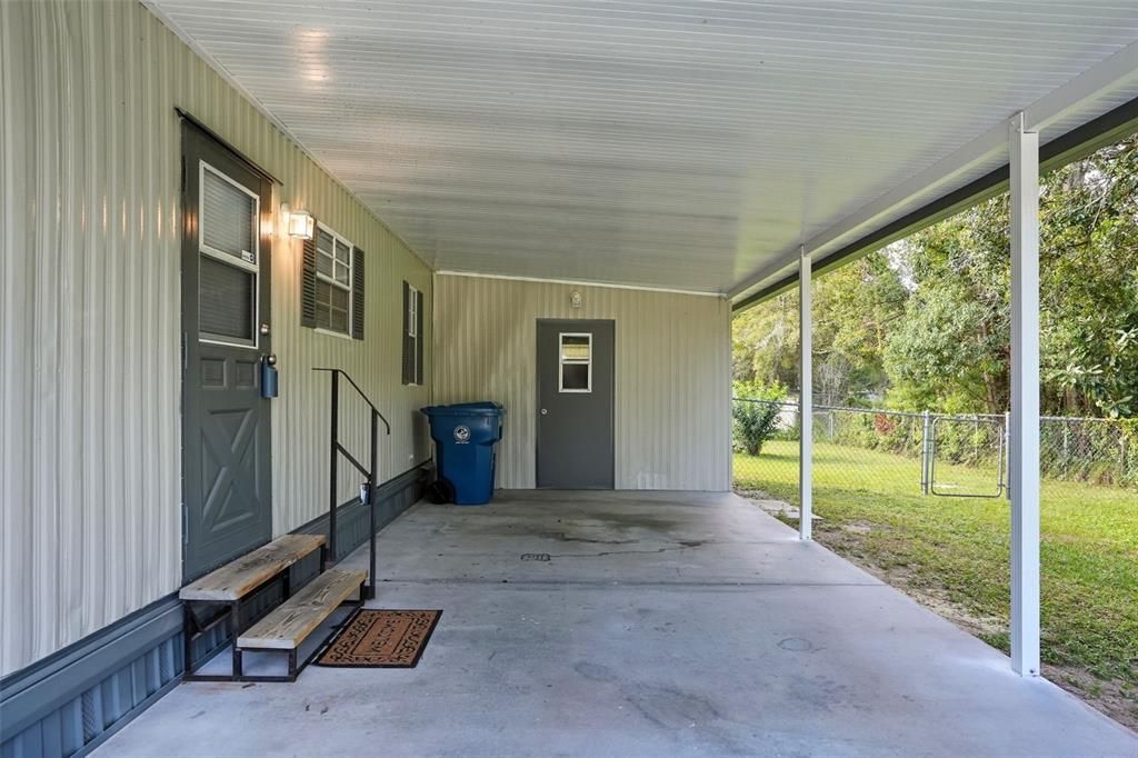 For Sale: $164,900 (2 beds, 2 baths, 1020 Square Feet)