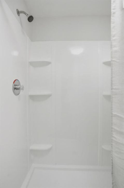 For Sale: $164,900 (2 beds, 2 baths, 1020 Square Feet)