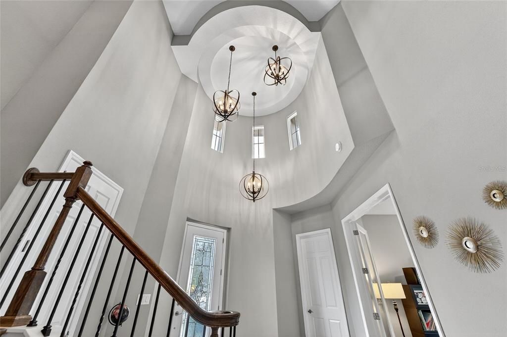 En Venta: $789,000 (5 camas, 4 baños, 4278 Pies cuadrados)