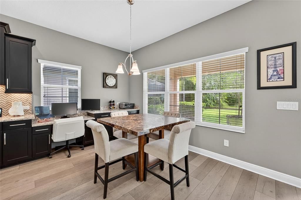 En Venta: $789,000 (5 camas, 4 baños, 4278 Pies cuadrados)