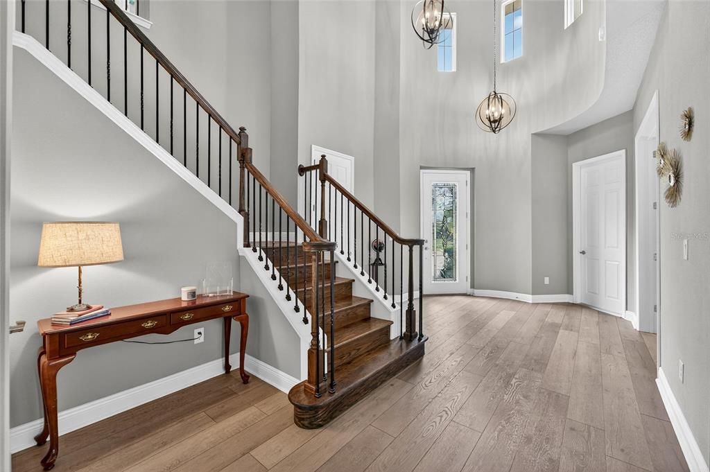 En Venta: $789,000 (5 camas, 4 baños, 4278 Pies cuadrados)