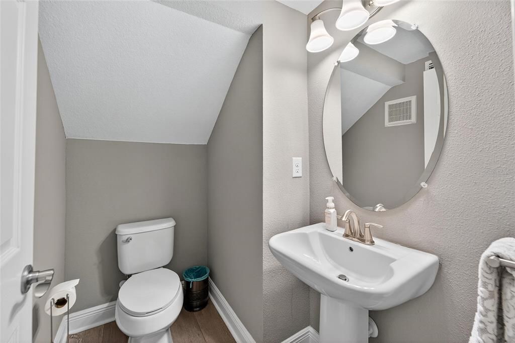 En Venta: $789,000 (5 camas, 4 baños, 4278 Pies cuadrados)