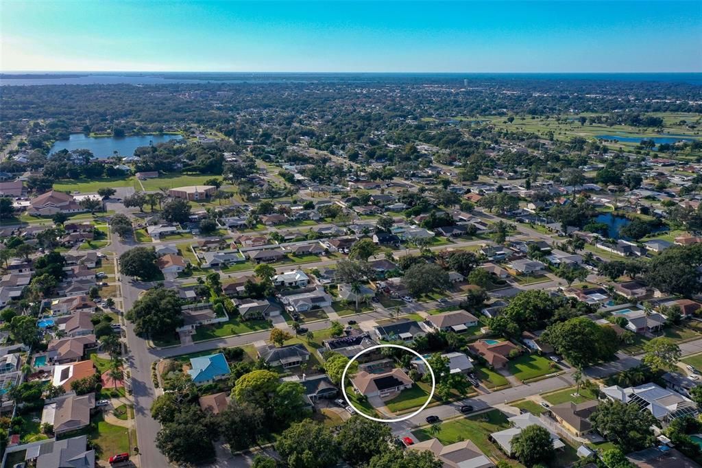 En Venta: $549,900 (3 camas, 2 baños, 1727 Pies cuadrados)