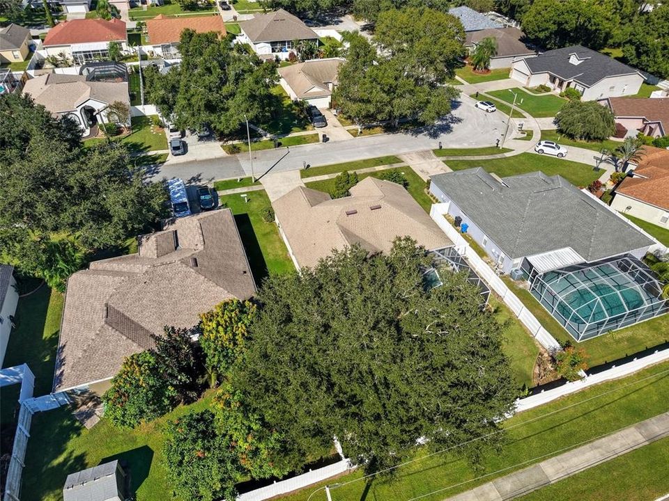 Activo con contrato: $430,000 (4 camas, 3 baños, 2077 Pies cuadrados)