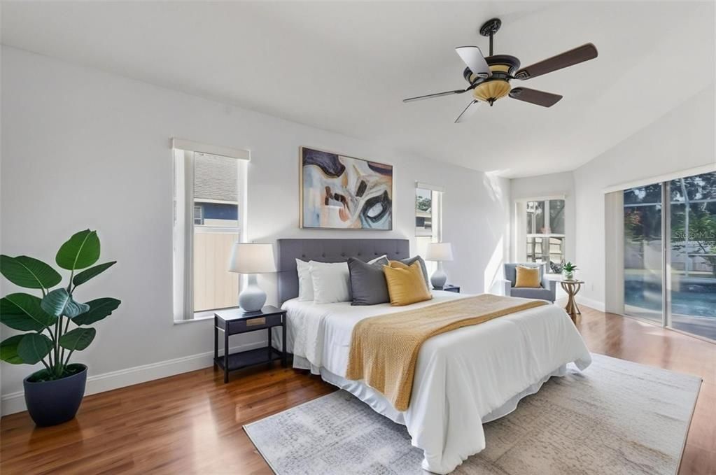 Activo con contrato: $430,000 (4 camas, 3 baños, 2077 Pies cuadrados)