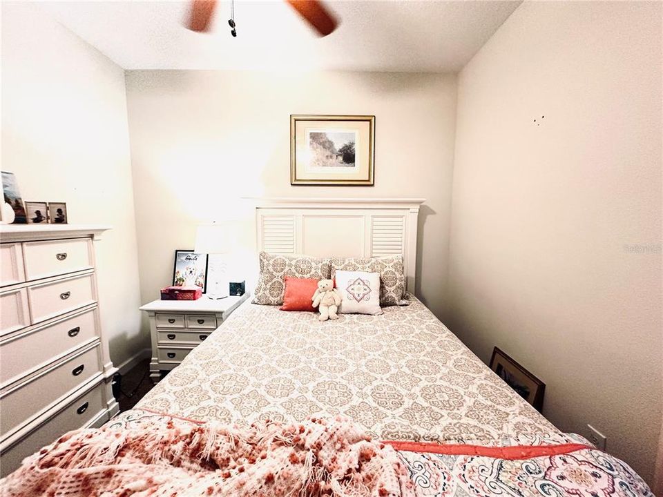 En Venta: $395,900 (3 camas, 2 baños, 1677 Pies cuadrados)