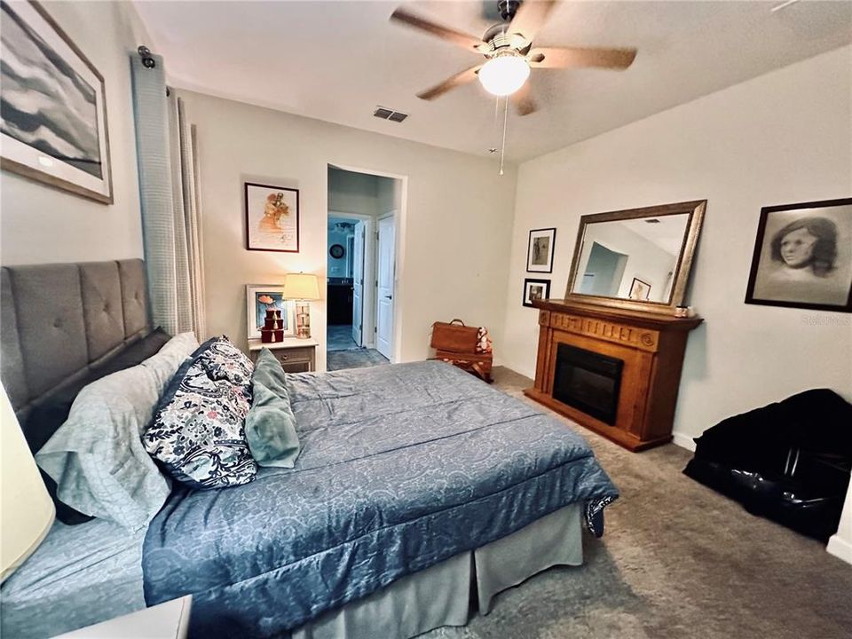 En Venta: $395,900 (3 camas, 2 baños, 1677 Pies cuadrados)